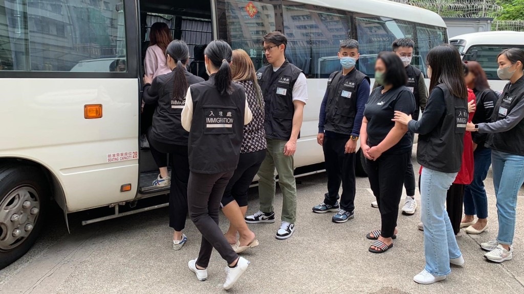 入境處一連四日在全港各區展開反非法勞工行動。
