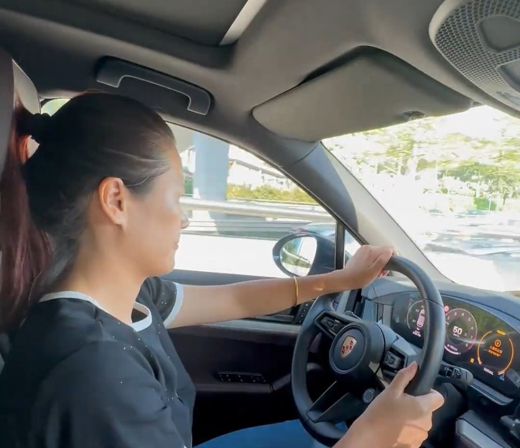 經過多年在深圳打拼，王麗萍擁有多個物業。抖音@尋家王麗萍