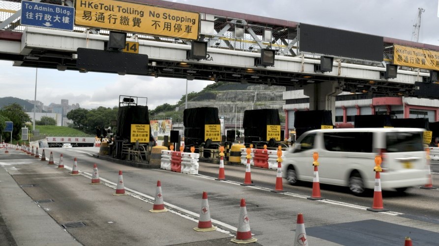 運輸署指最高的10人被追討交易宗數介乎約90宗至220宗，涉及總金額介乎約100,000元至270,000元。資料圖片