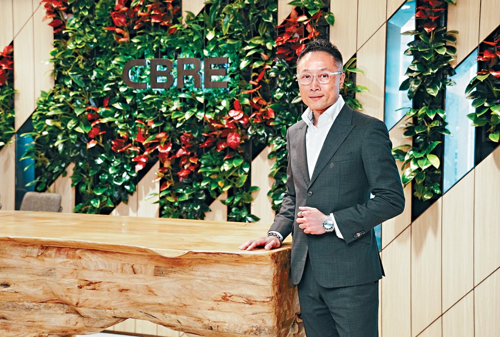 世邦魏理仕香港區研究部主管陳錦平指理想的改建項目必須是單一業權。