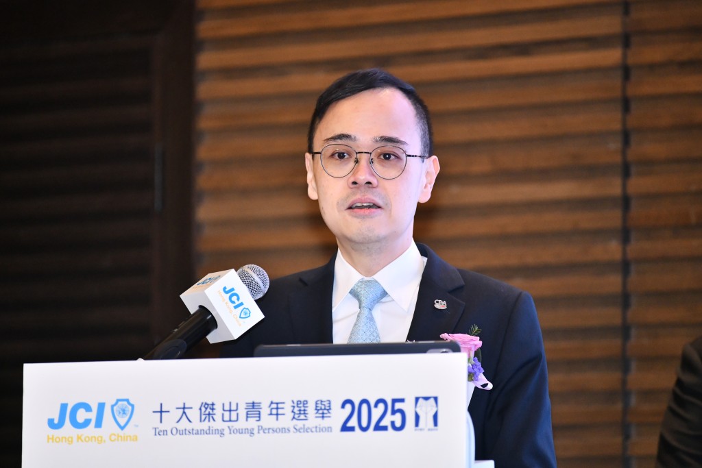 得獎者之一會計界立法會議員黃俊碩。盧江球攝