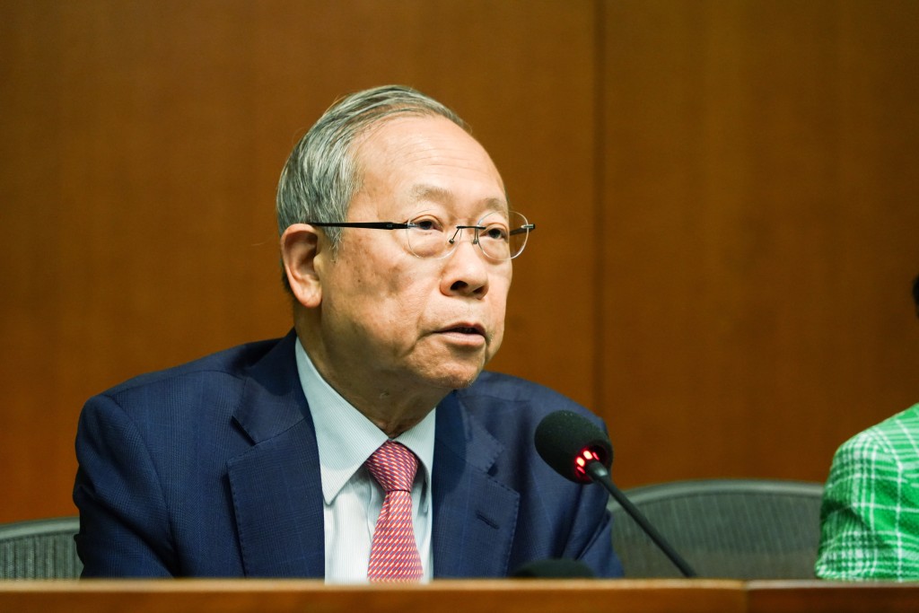 保安局前局長、新民黨立法會議員黎棟國。 保安局前局長、新民黨立法會議員黎棟國。