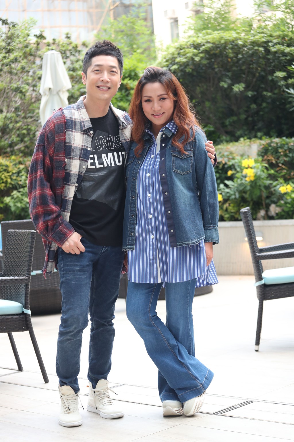 她和馬仔演出的舞台劇《男人40 CEO》延至明年6月演出,她可以休息一吓。