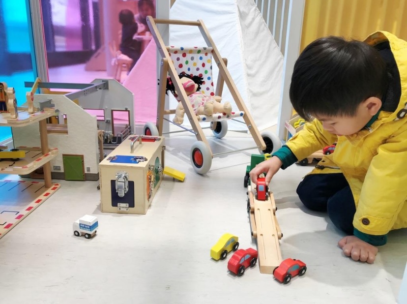 Origami Kids Cafe採用的全是高品質品牌的木製玩具，安全又耐玩！