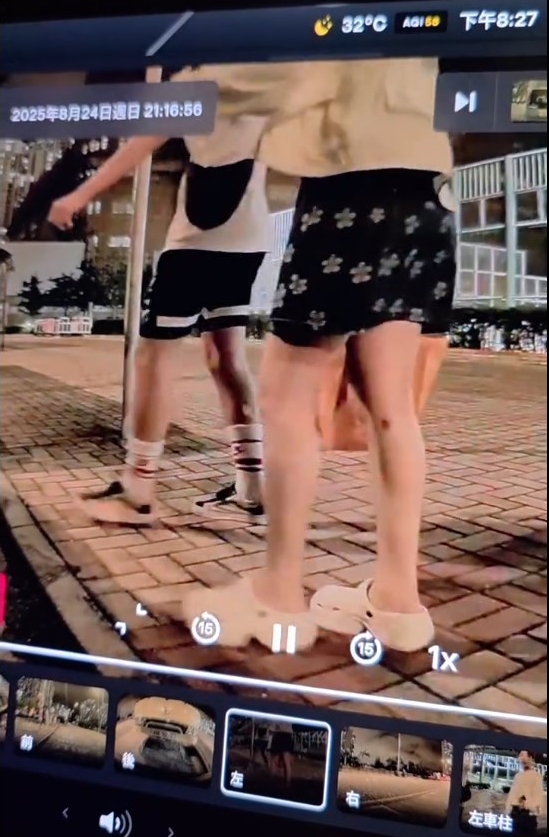 片中見到一男三女打扮休閒的青少年 入鏡,當中孭斜孭袋的少年沿路懷疑 拉動泊於路旁車輛的車門。fb「車cam L(香港群組)」截圖 片中見到一男三女打扮休閒的青少年 入鏡,當中孭斜孭袋的少年沿路懷疑 拉動泊於路旁車輛的車門。fb「車cam L(香港群組)」截圖