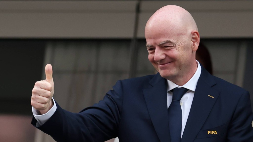 FIFA主席恩芬天奴因管治與信任危機屢遭批評。新華社 FIFA主席恩芬天奴因管治與信任危機屢遭批評。新華社