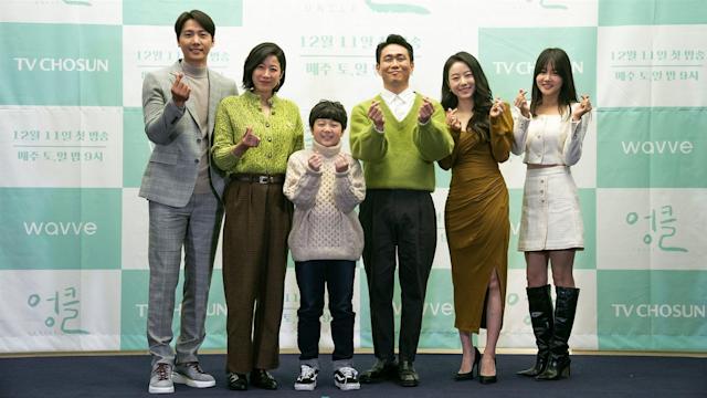 吳正世在《Uncle》中僑演叔叔,照顧侄仔。