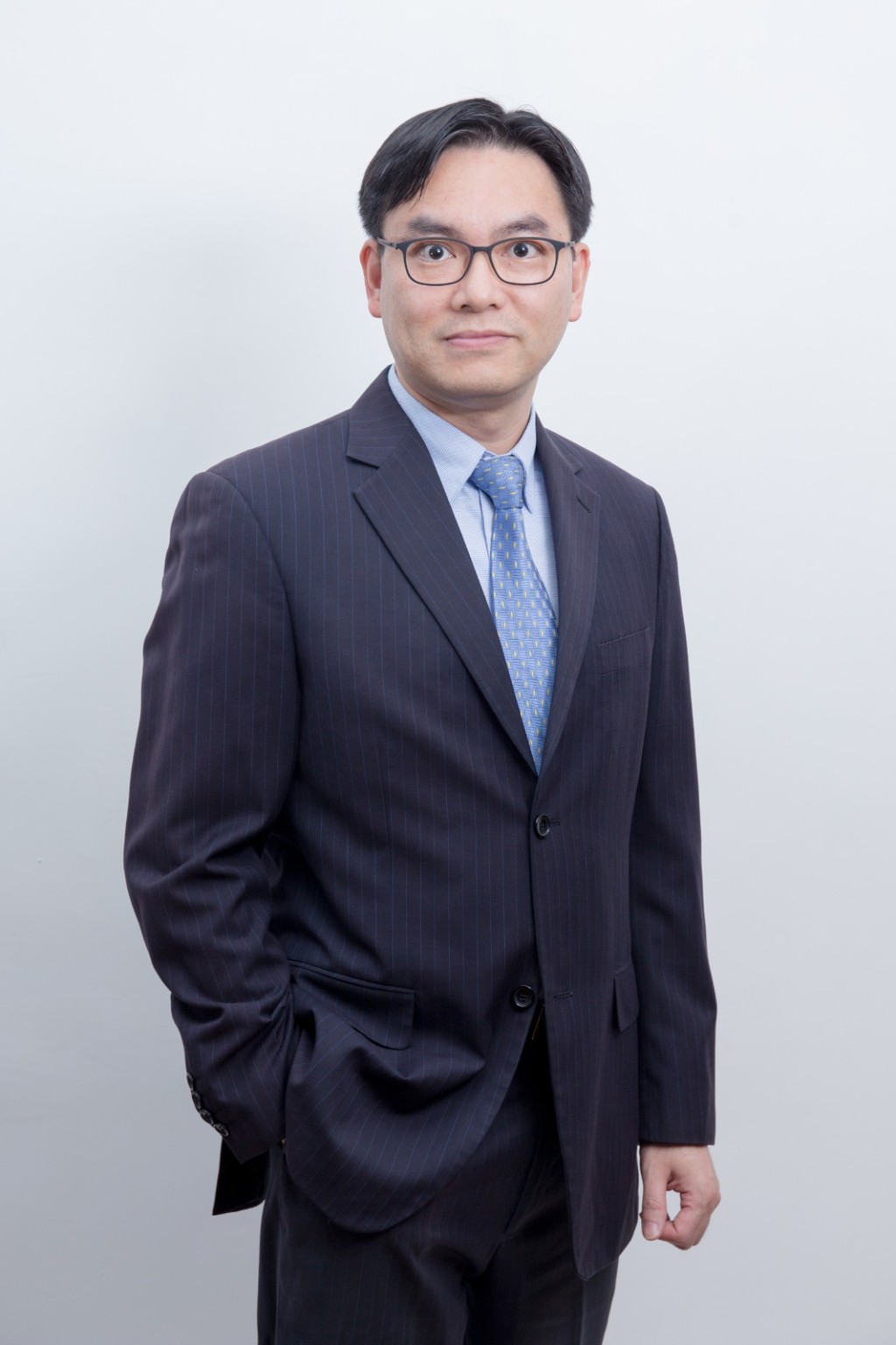 華坊梁沛泓指疫情令工程進度和審批拖慢。