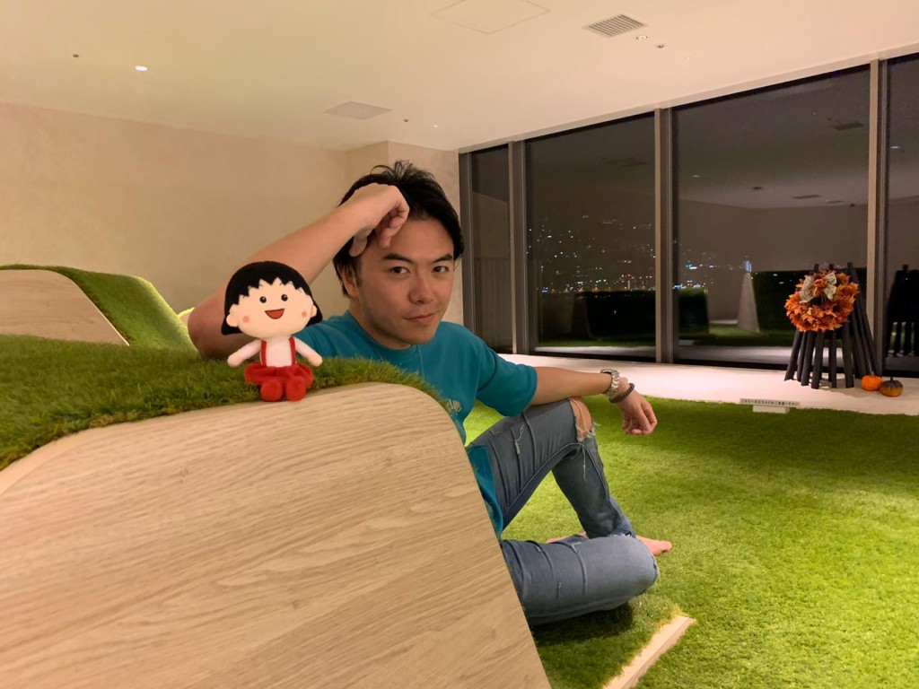 今次王友良帶埋「小丸子」遊熱海影靚相。