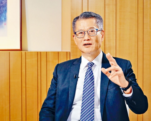 陳茂波指未來會大力推動金融業發展。資料圖片