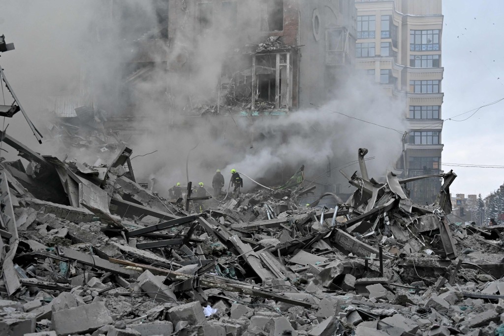 現場變成廢墟。法新社 現場變成廢墟。法新社