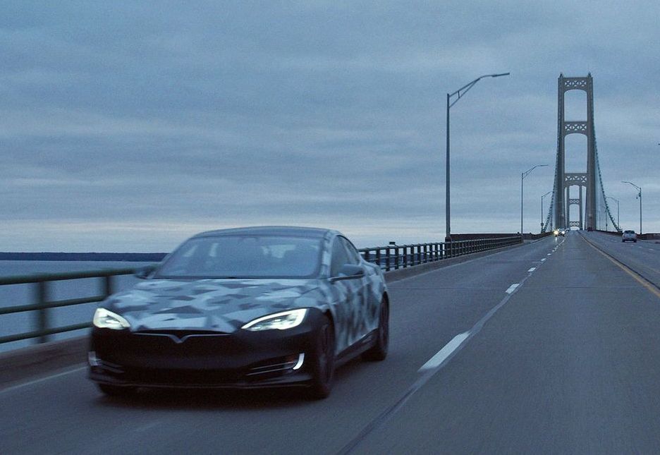 裝上Gemini電池的Model S成功在高速公路行駛出1,200公里的里程。