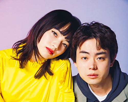 菅田將暉與小松菜奈前日齊齊公布婚訊後,菅田照樣開工。