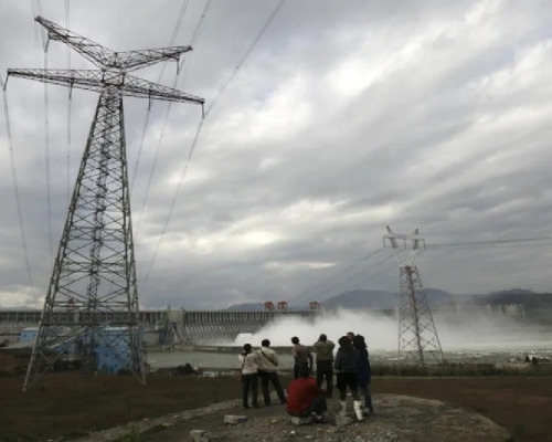 廣東省供電出現緊張，企業被要求錯峰用電。 （資料圖片）