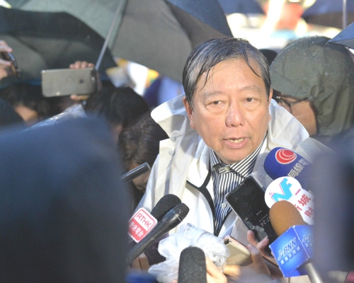 李卓人希望爭取多些仍未決定出來投票的選民支持