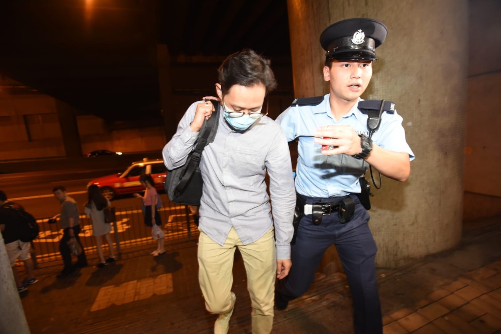 藍田乘客報稱發現褲管有針。