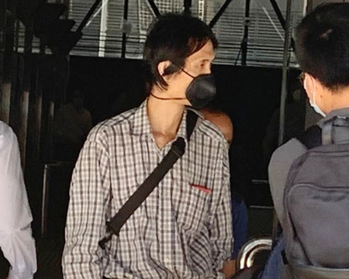 被告王若詩。