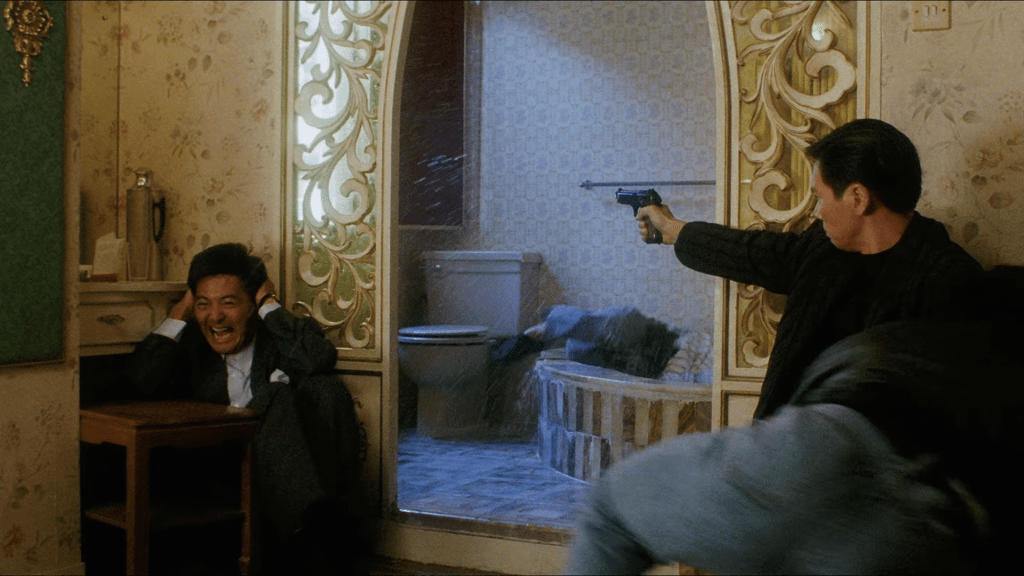 向華強與周潤發1989年合作《賭神》，「龍五」與「高進」兩個角色都成為經典。