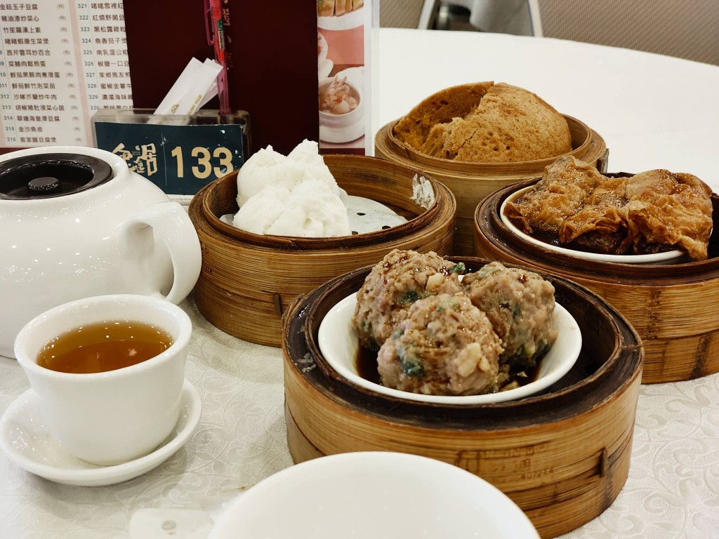 有網民大讚黃埔逸逸居的點心「抵食」。 （「香港酒樓關注組」圖片）