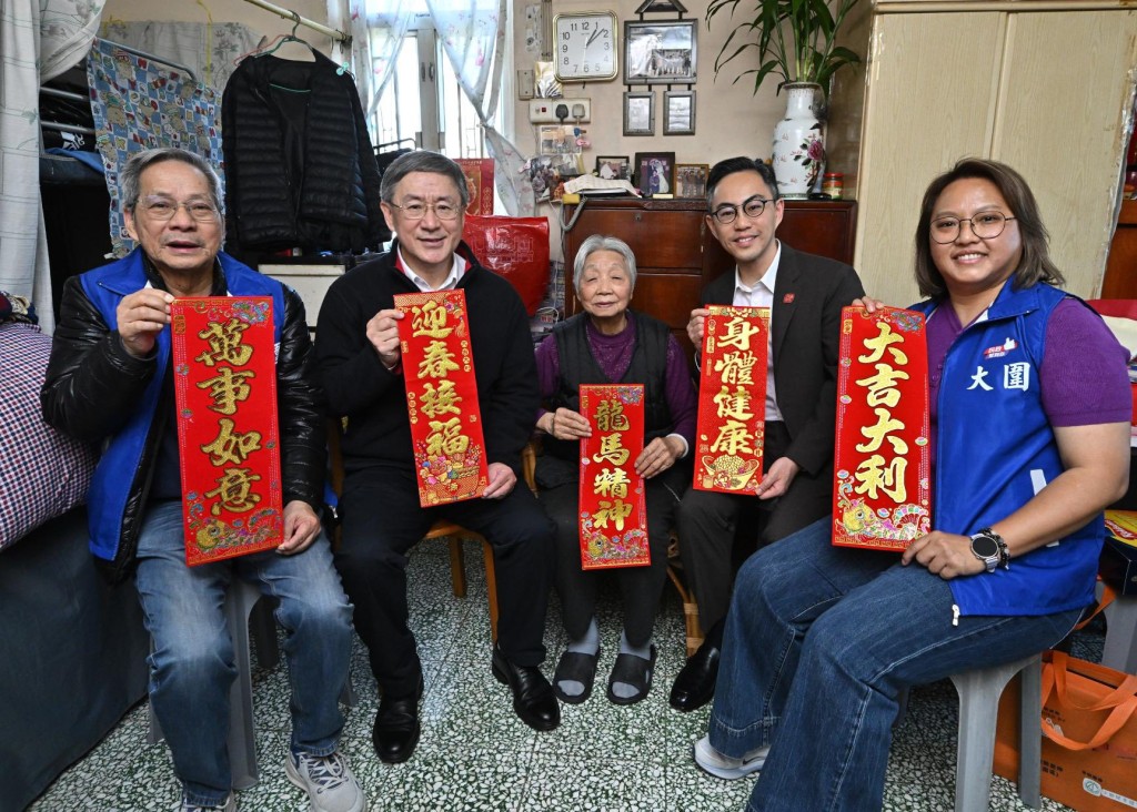 卓永興指覃女士精神飽滿。卓永興FB圖片 卓永興指覃女士精神飽滿。卓永興FB圖片