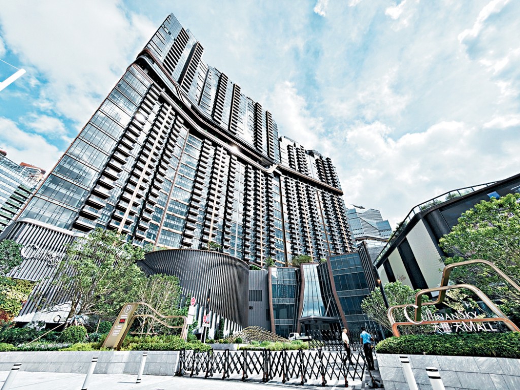 天璽．天2期過去2天連環售出12伙，共涉額逾3.3億。