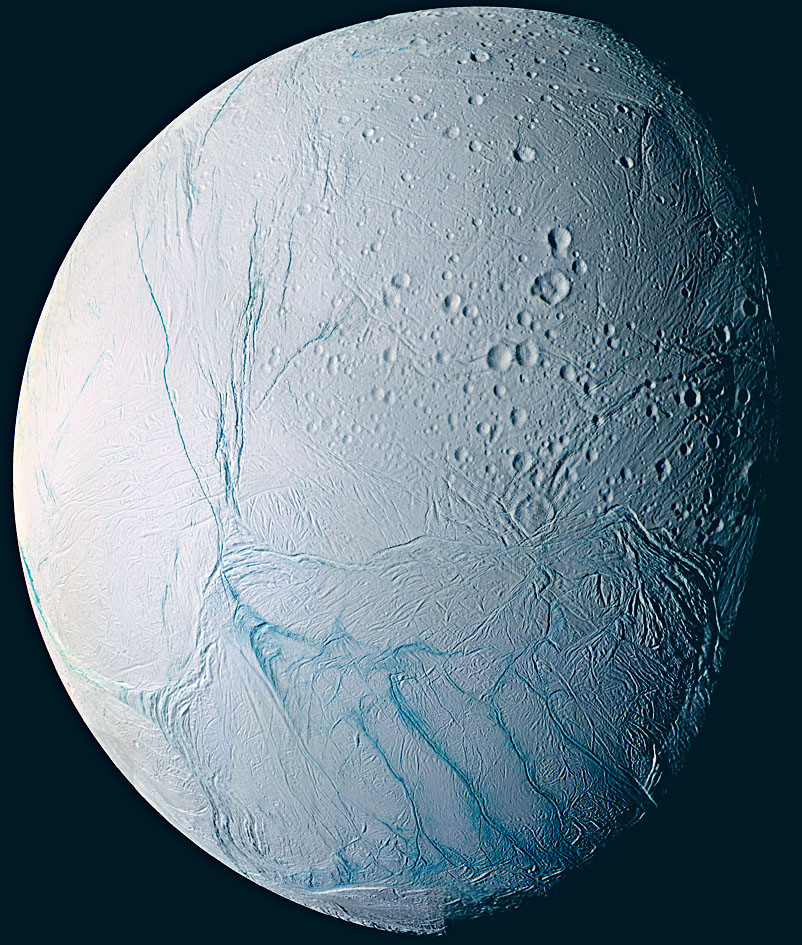 「卡西尼號」土星探測器2005年拍攝的土衞二照片，顯示其南極冰殼呈現出巨大裂縫。
