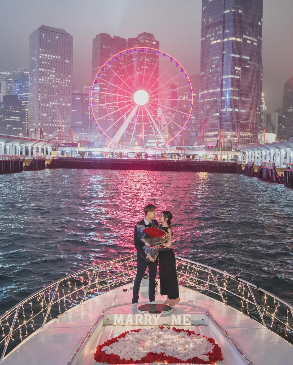 李曉欣日前在IG貼上男友求婚的相片。