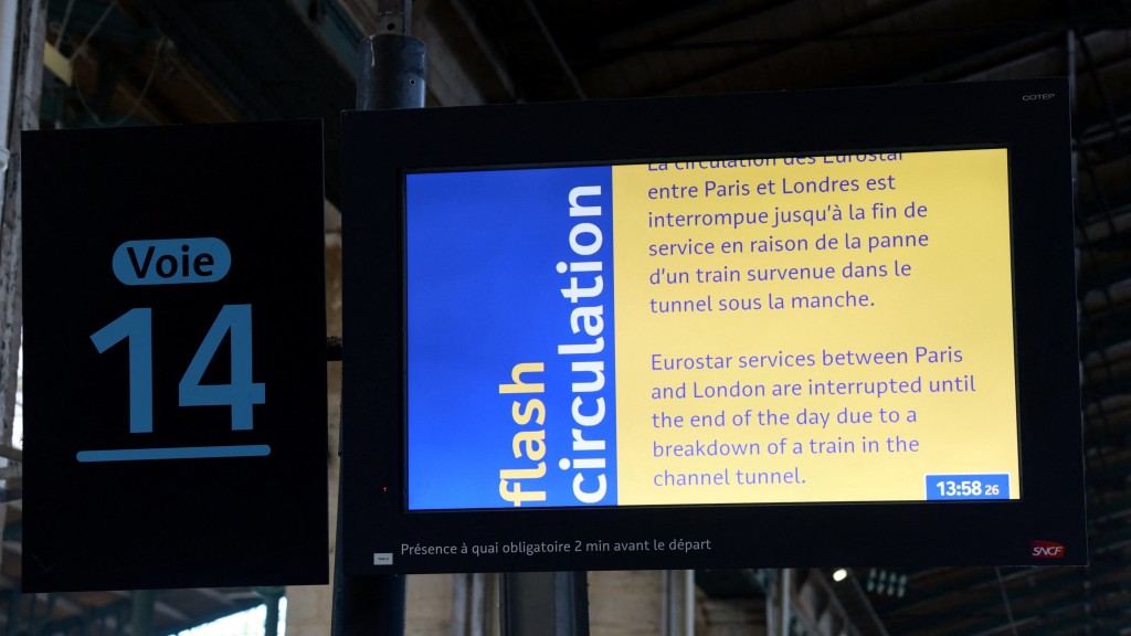 Eurostar因英法隧道供電問題暫停往反倫敦。 路透社