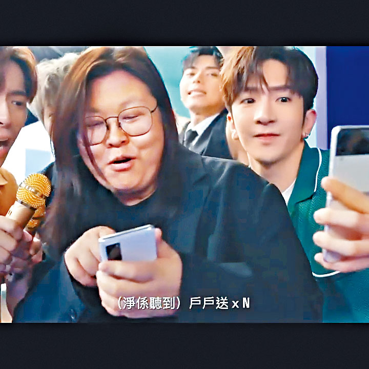 花姐少有現身廣告,非常搞笑。