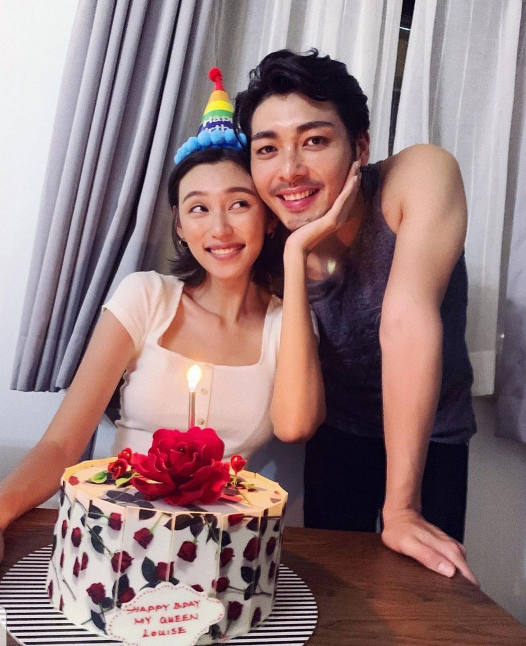 羅孝勇與模媽王丹妮拍拖4年，終修成正果。