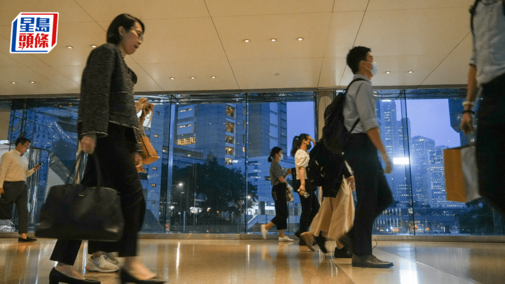 精神健康︱調查:近3成在職青年中度焦慮抑鬱困擾 男性求助率較女性低