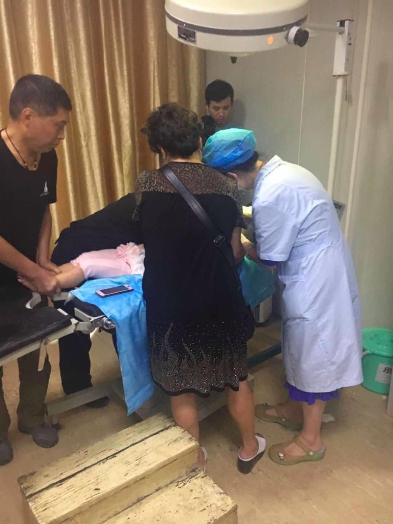 醫院內而整個走廊都能聽到女童慘痛的哭聲。(網圖)