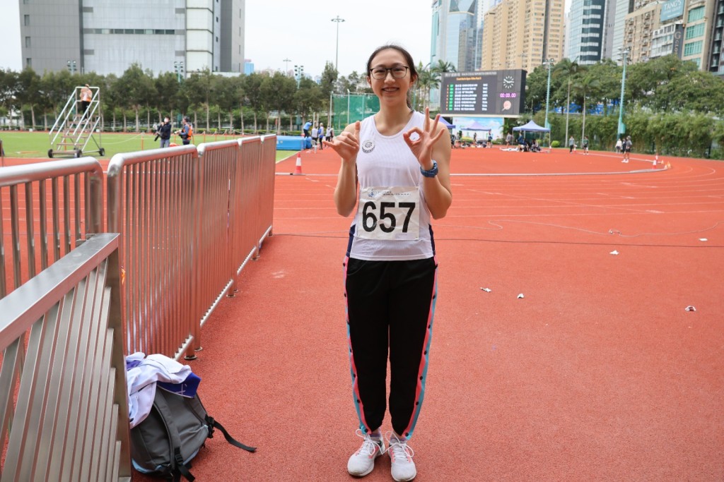 贾慧妍以6米03打破女子跳远香港U18及U20纪录。陆永鸿摄