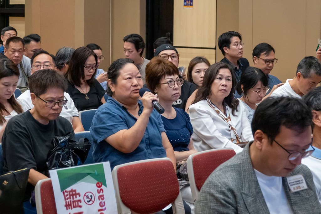 她期望透過更多交流,讓業界與市民更全面理解「簡樸房」。 她期望透過更多交流,讓業界與市民更全面理解「簡樸房」。