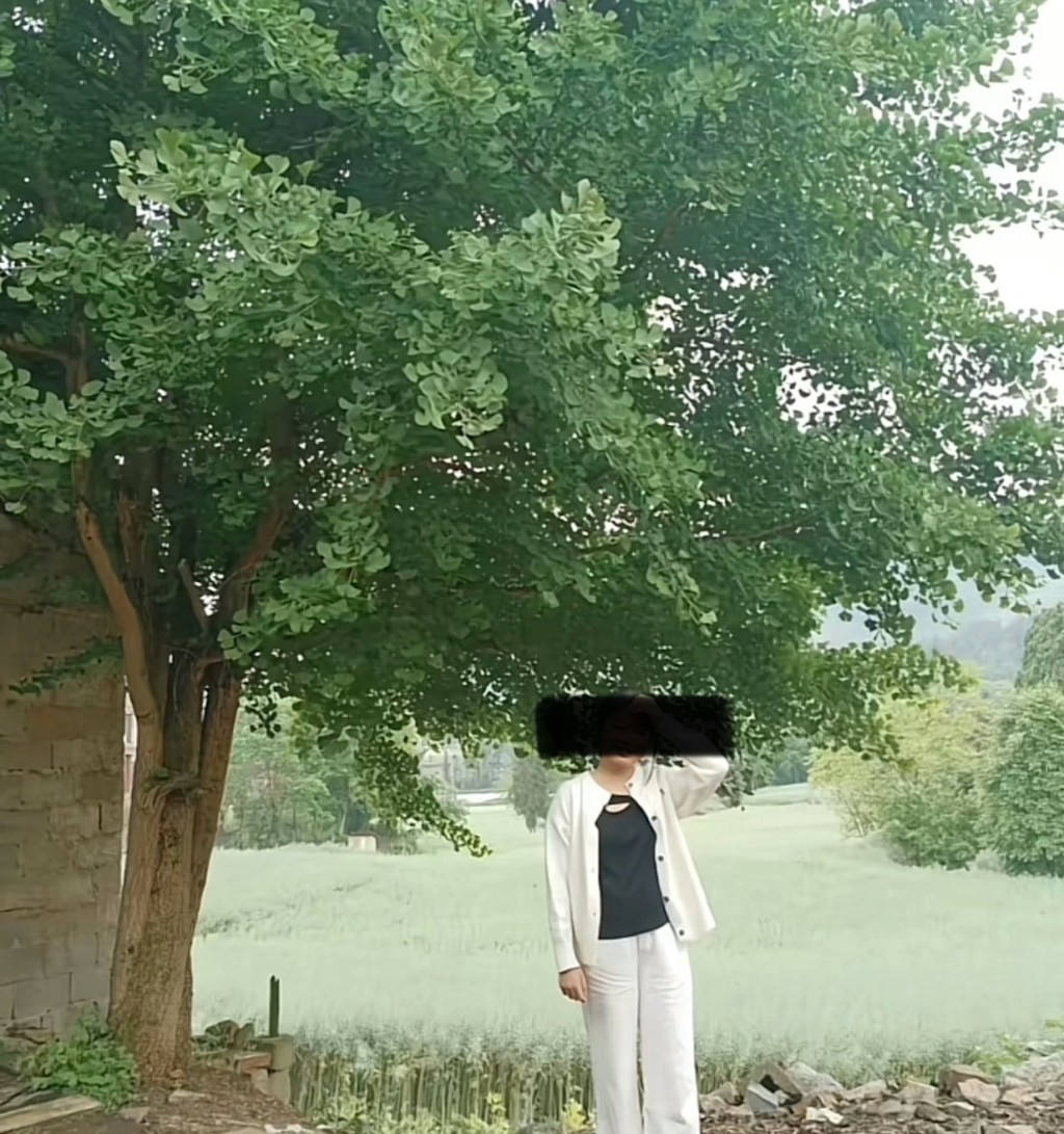 方某某年仅15岁。潇湘晨报