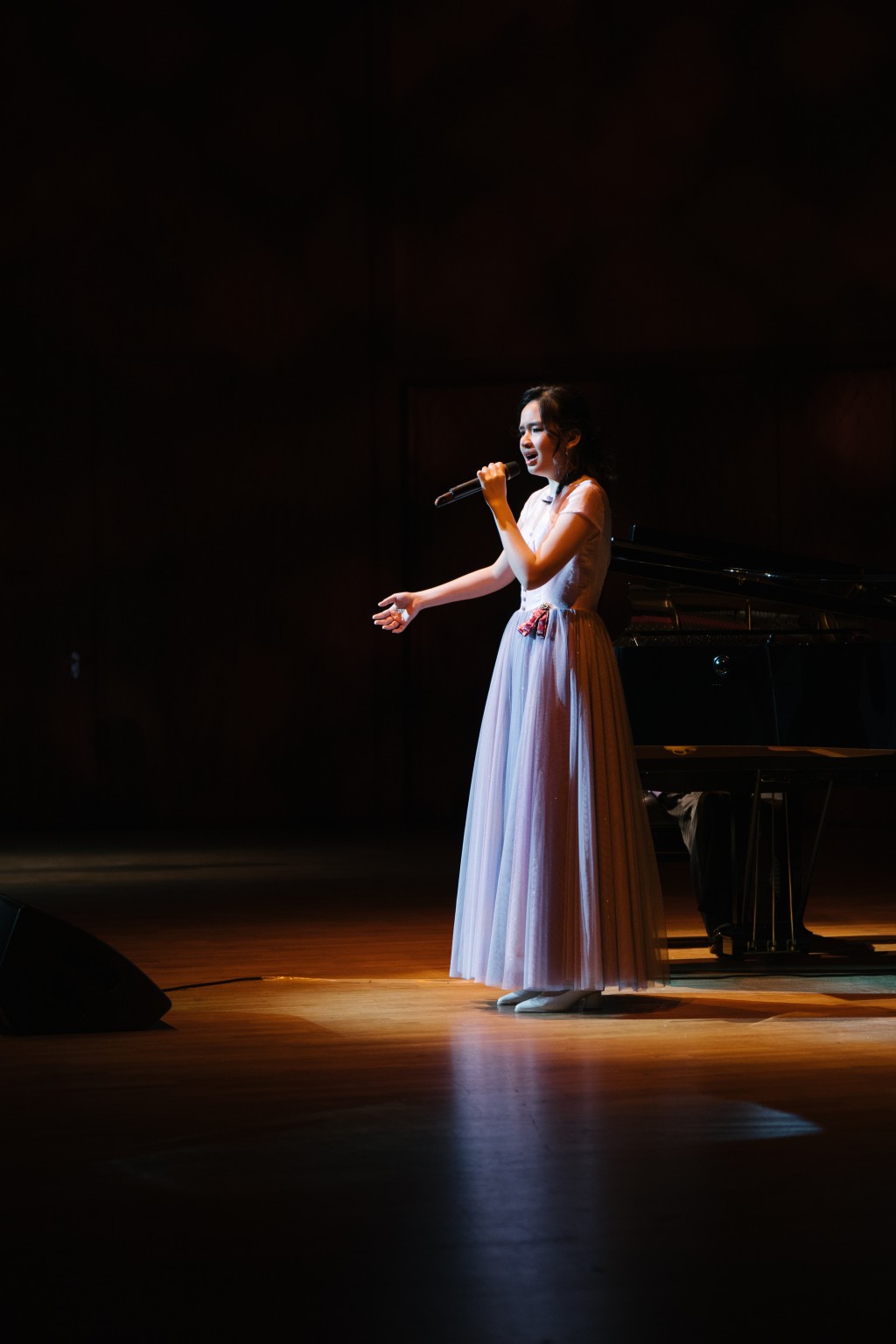 Michelle多次获得钢琴和歌唱比赛奖项，2020年更获选香港十大杰出青年