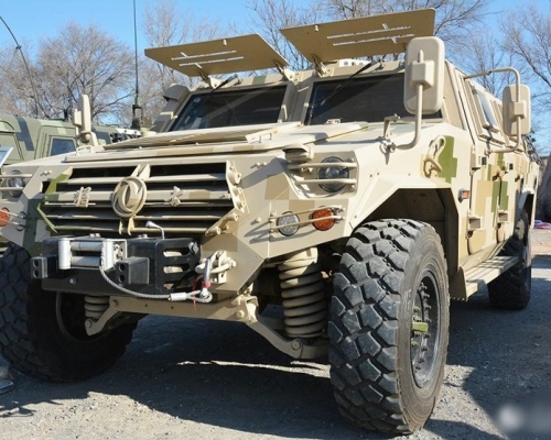 東風「猛士」系列軍用越野車。 微博圖