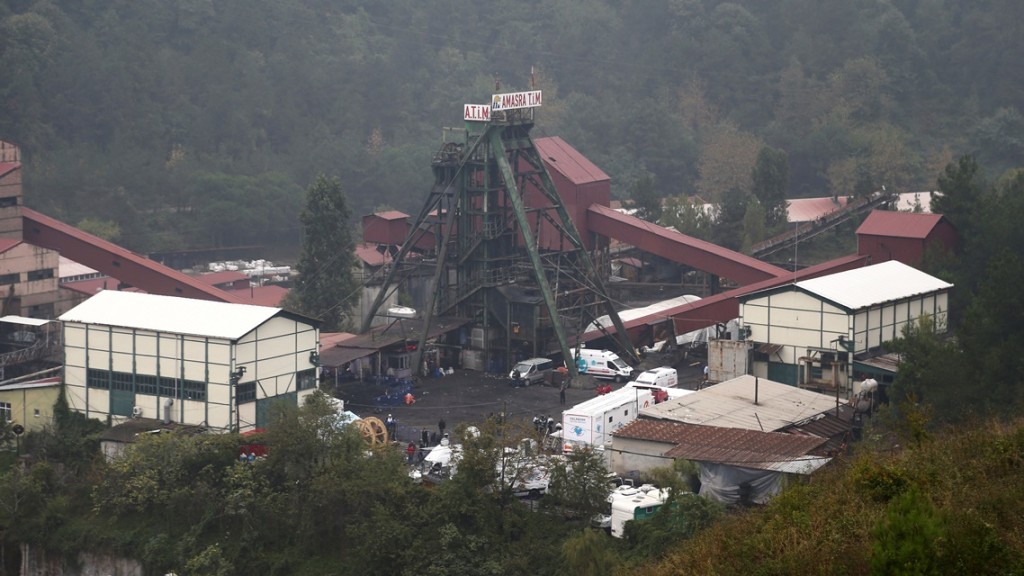 阿瑪斯拉日前發生煤礦爆炸事故，25人遭警方拘留。路透社圖片
