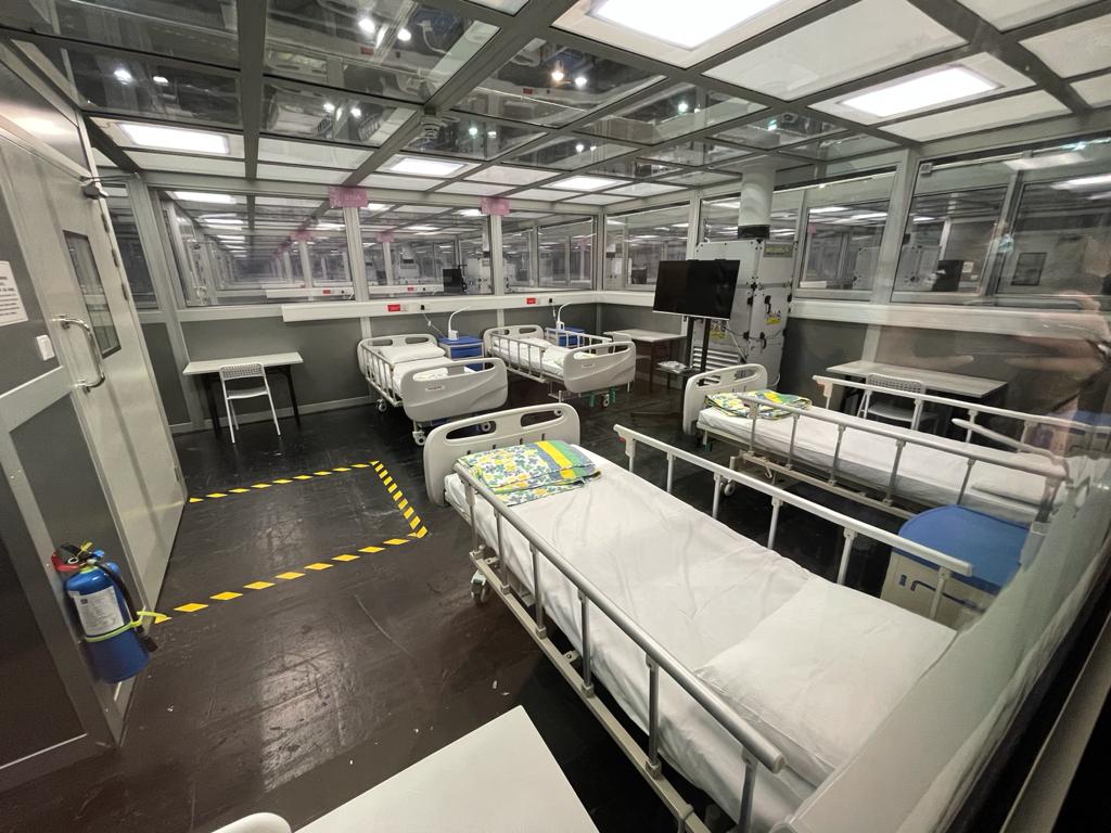 醫管局明天加開展館接收新冠軍病人。