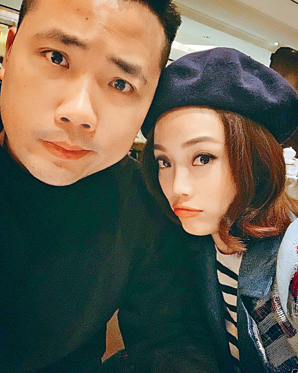 ■祖儿争赢胞弟成功抱侄女。