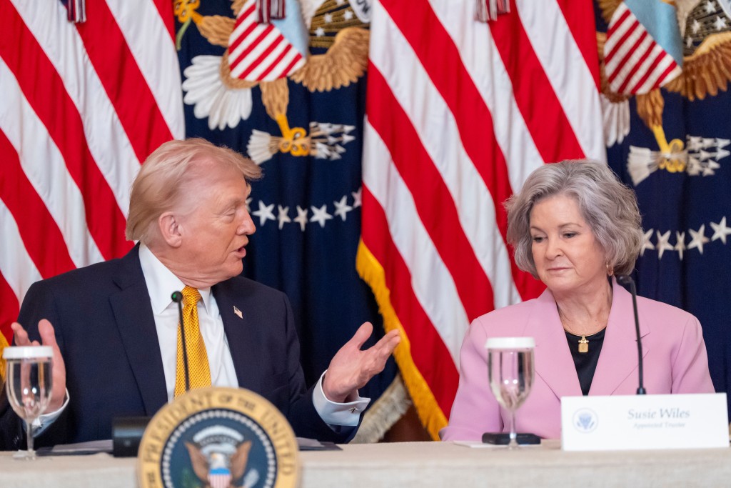 懷爾斯是特朗普長期盟友。美聯社