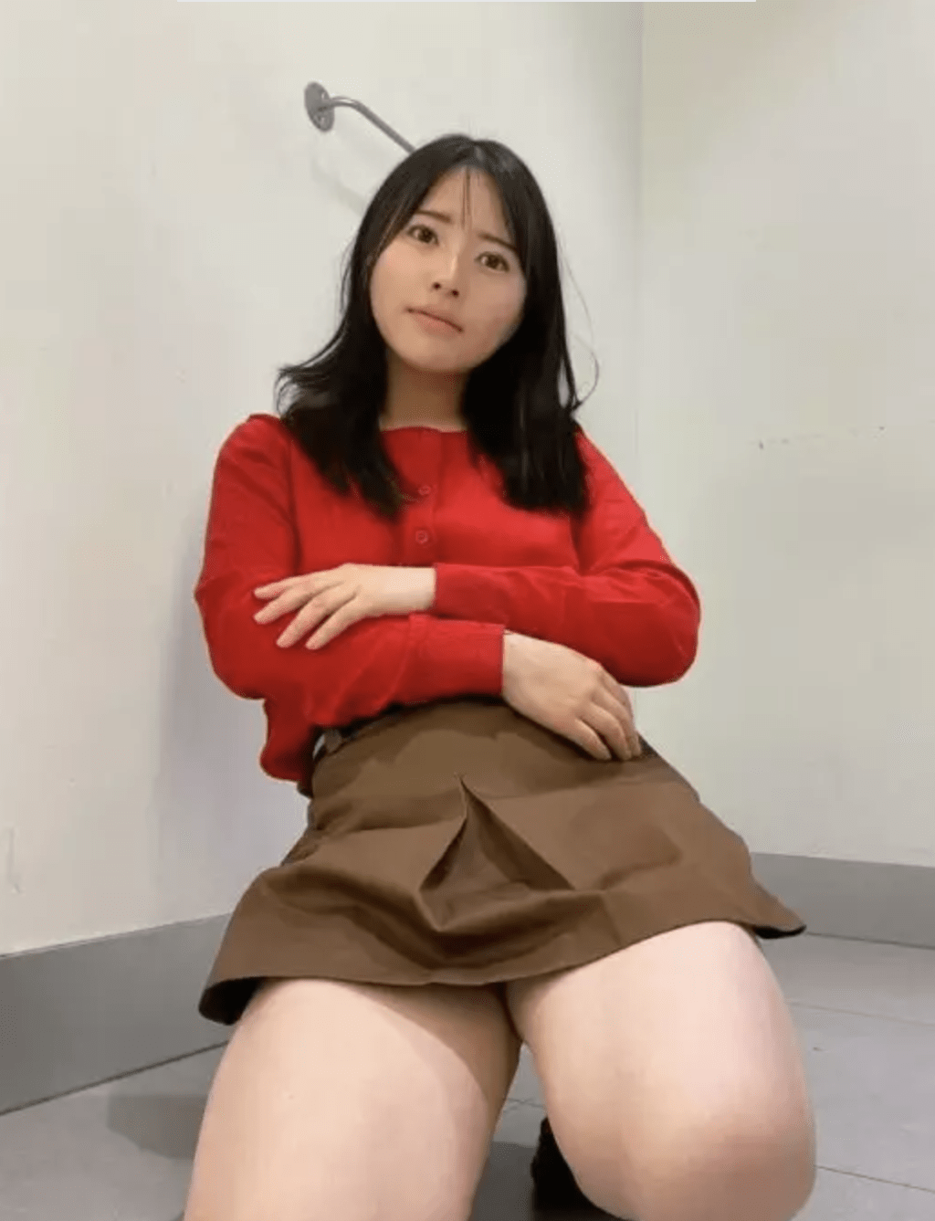 明日香坚持对象要比自己年轻两、三岁，强调这点绝不退让。