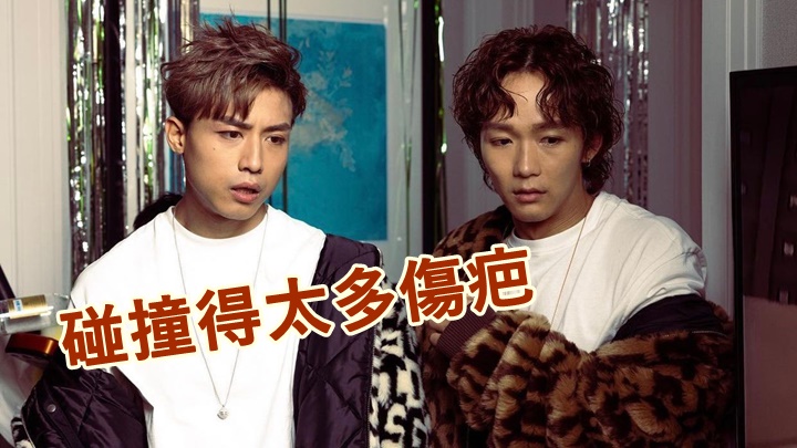  Alton慶祝新歌破百萬點擊同時，也抒發內心感受。