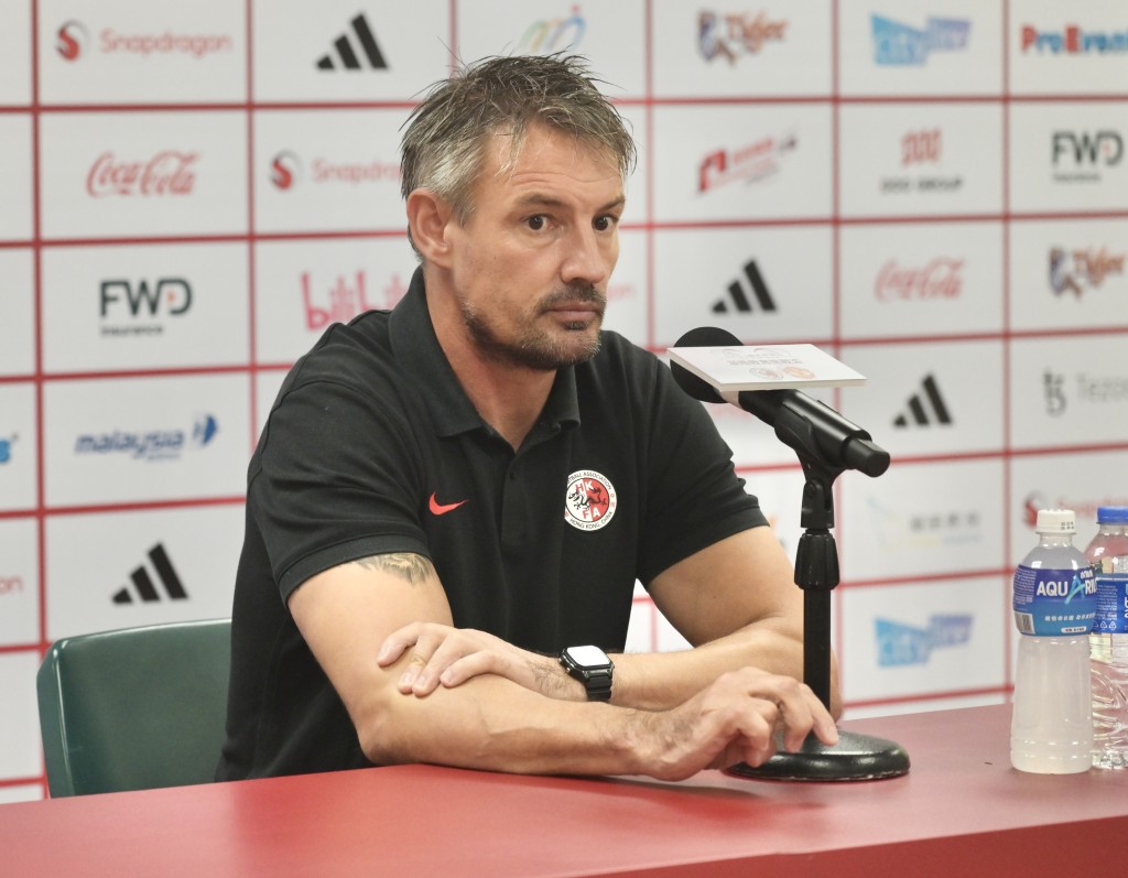 港队教练韦斯活。足总图片