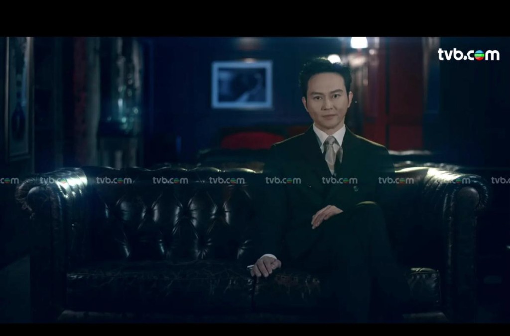 張智霖工作量大,嚟緊拍劇集《璀璨之城》,同女主角有感情戲。 張智霖工作量大,嚟緊拍劇集《璀璨之城》,同女主角有感情戲。