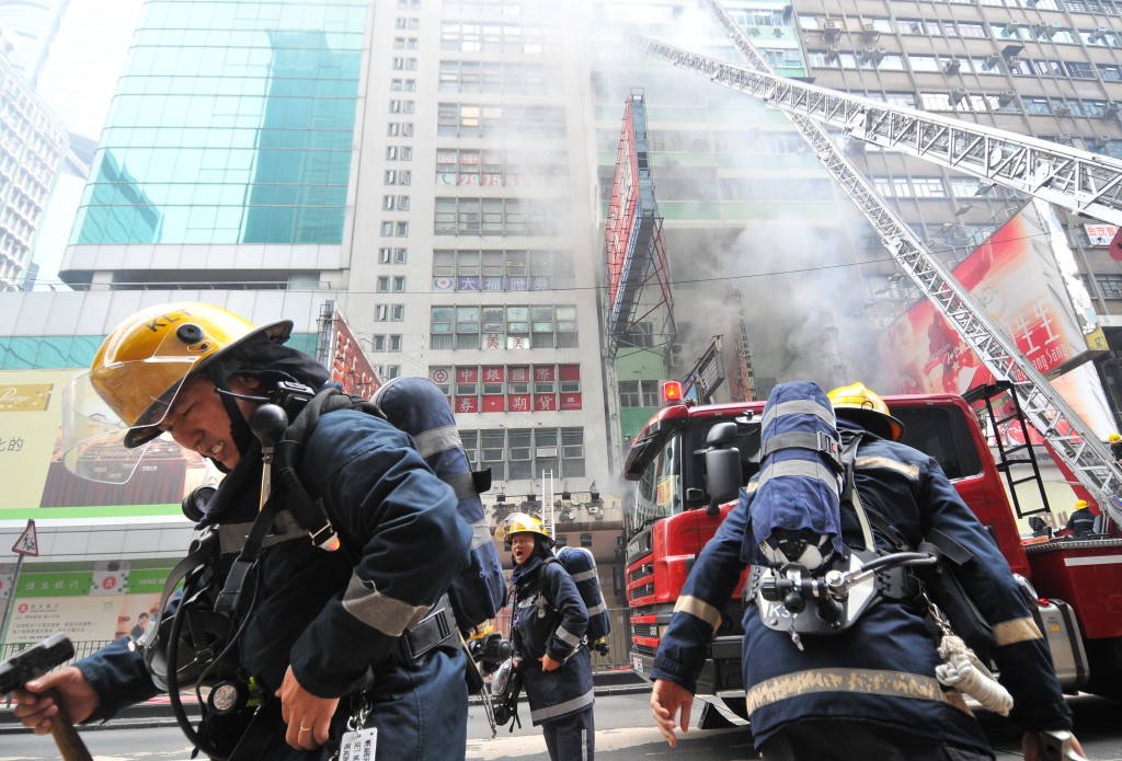 嘉禾大廈發生五級大火，造成4人死亡55人受傷。資料圖片