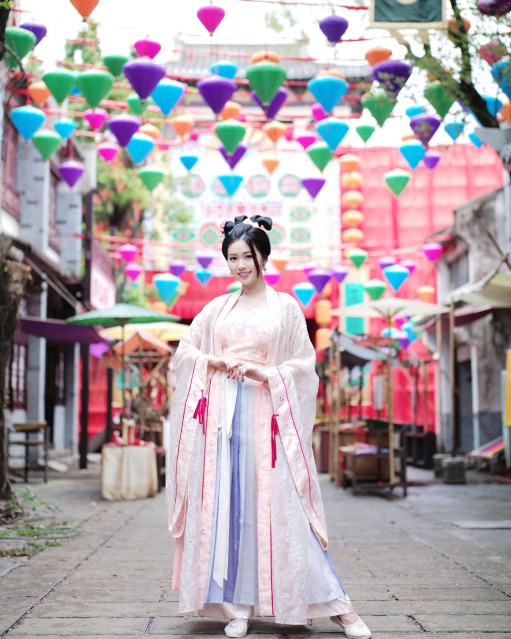 李芷晴获网民大赞是新古装女神。