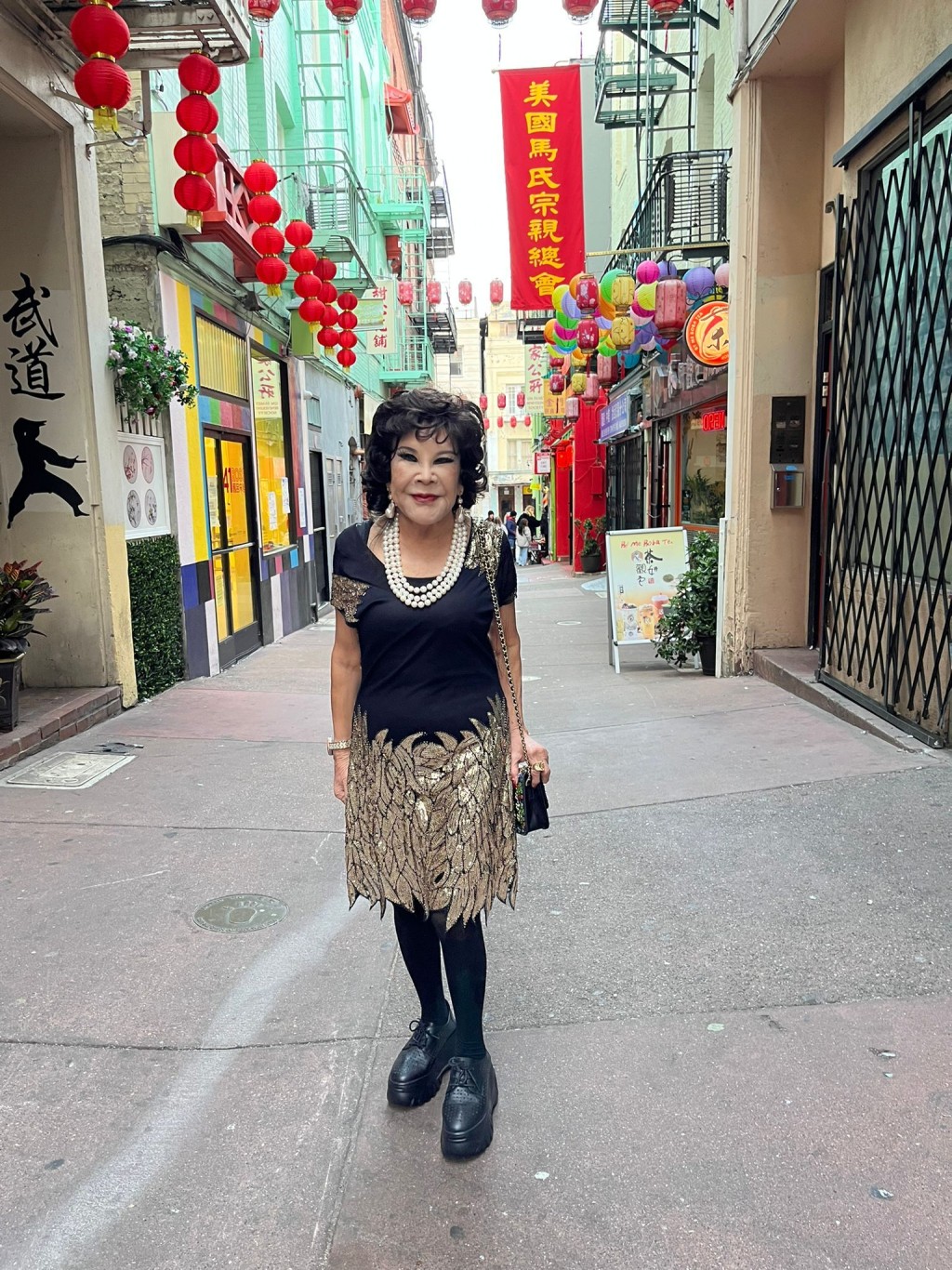 黃夏蕙去年8月與老公移民美國，過四代同堂生活。