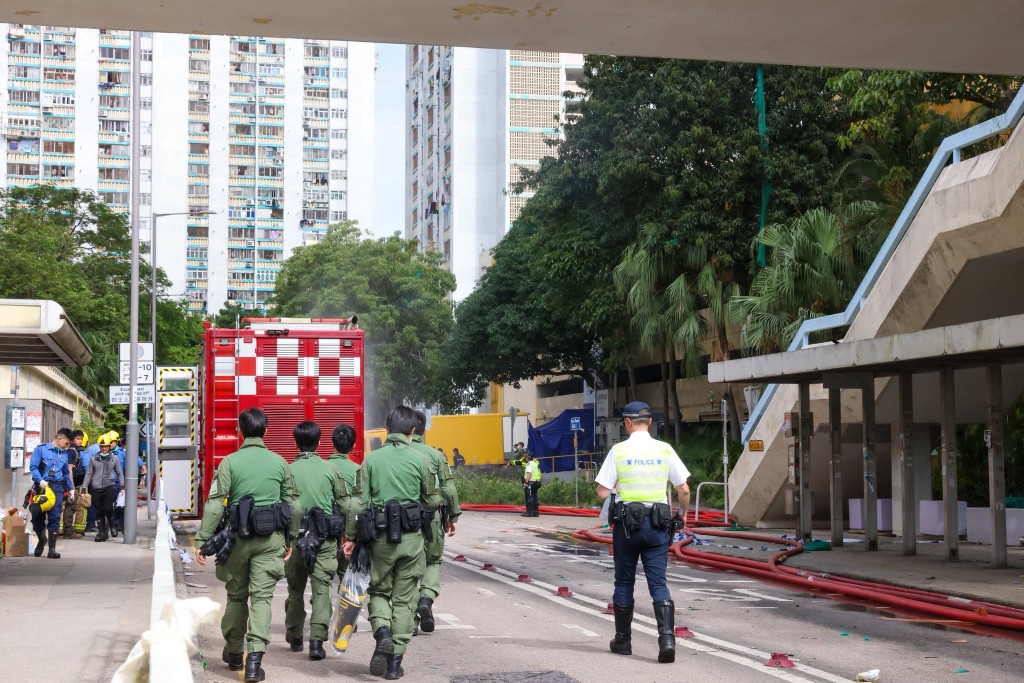 警方強調「每一刻都在與時間競賽，我們絕不鬆懈」。香港警察FB