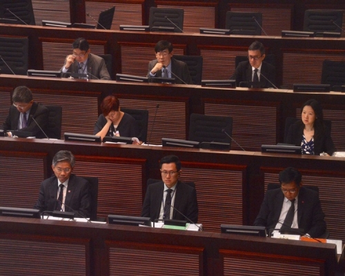 立法會工務小組委員會會議繼續有關建議撥款。